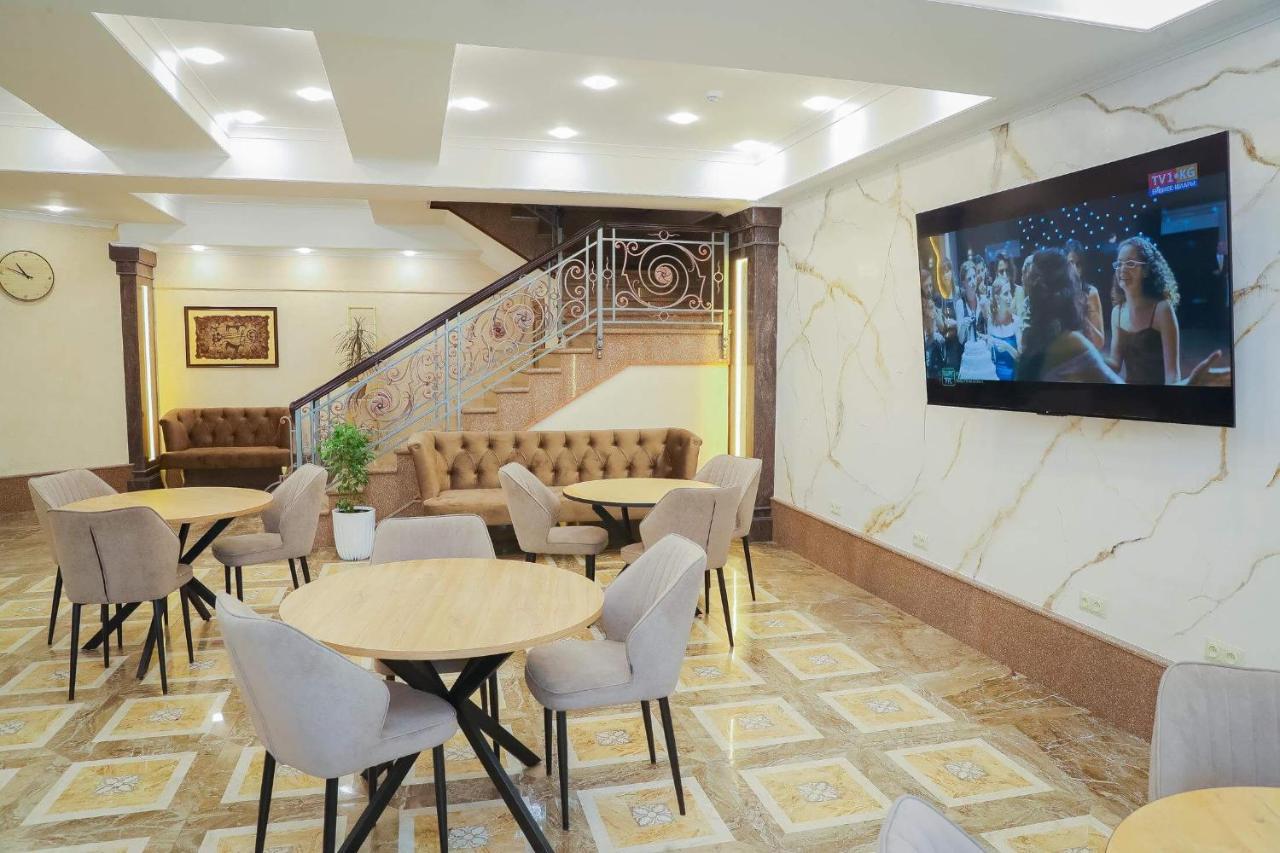 فندق Riviera بيشكيك المظهر الخارجي الصورة